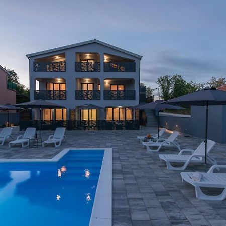 Apartmani Natalija Πόρετς Εξωτερικό φωτογραφία