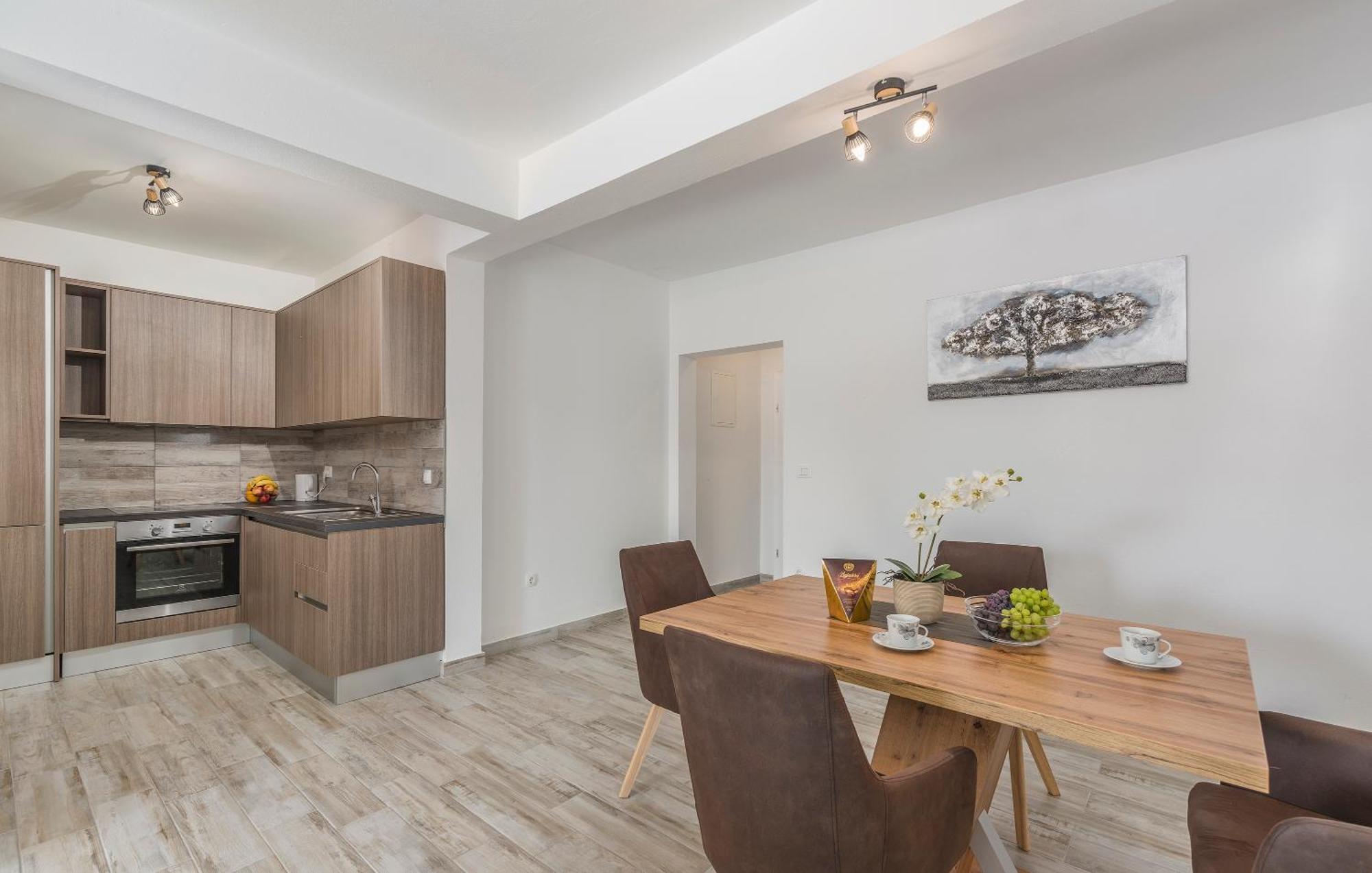 Apartmani Natalija Πόρετς Εξωτερικό φωτογραφία